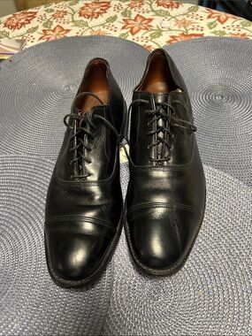 Allen Edmond Classic Black Leather Cap-Toe Oxford Dress Shoes - Men's